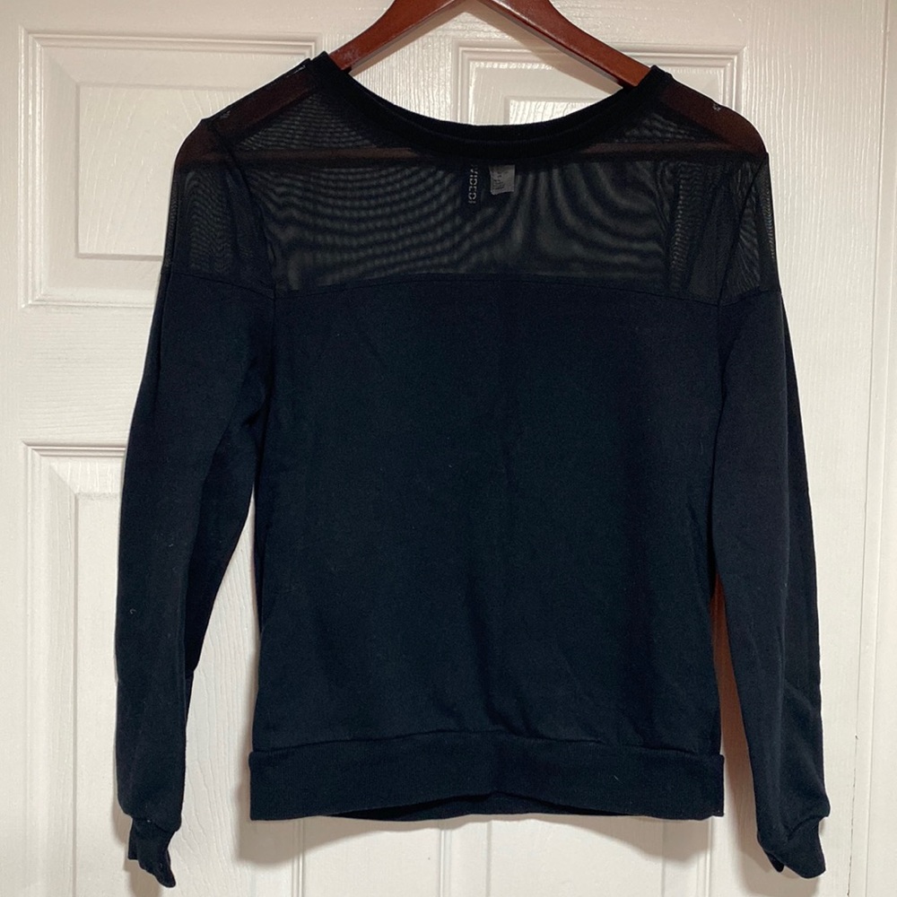 Sweater S